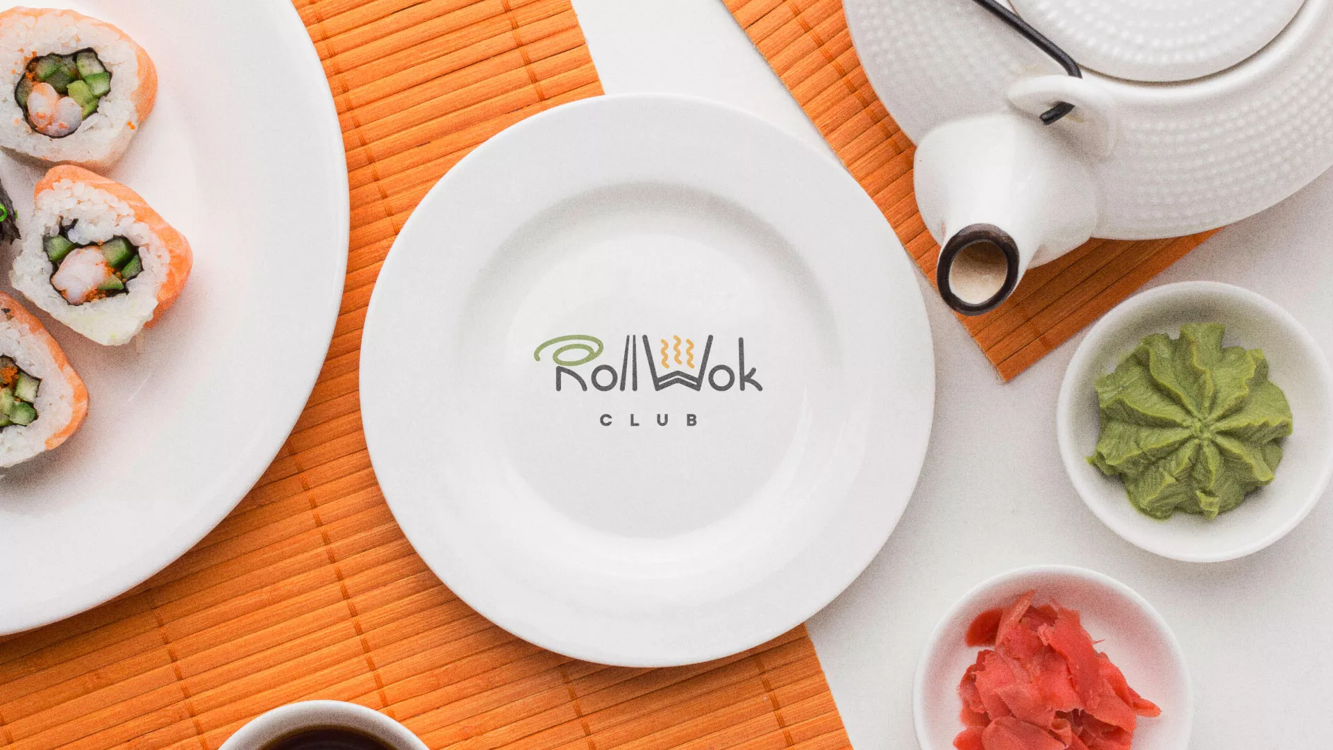 Разработка логотипа и фирменного стиля суши-бара «Roll Wok Club» в Шахунье